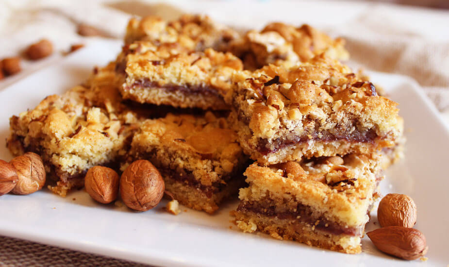 cupava-kata-s-marmeladom-orasima-recept-sa-slikama