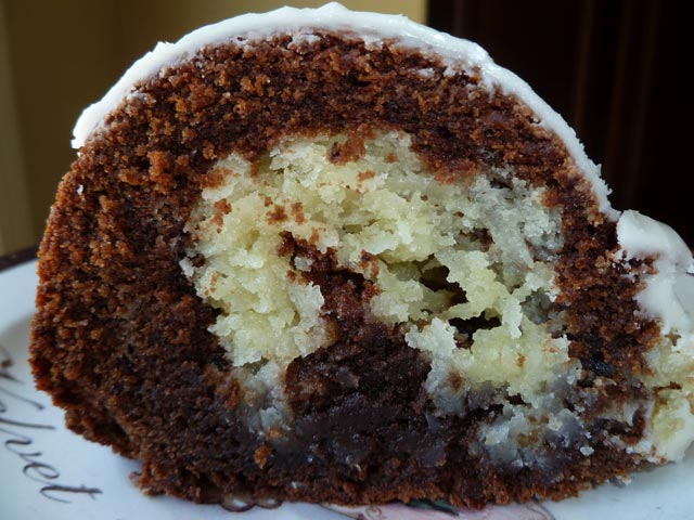 kuglof-sa-kokos-punjenjem1