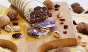 cokoladna-salama-s-orasima-keksima-recept
