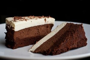 troslojna-coko-torta1