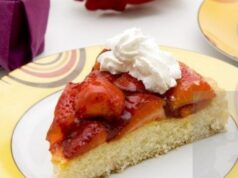 Jednostavan voćni kolač, možete ga praviti u bilo koje doba godine